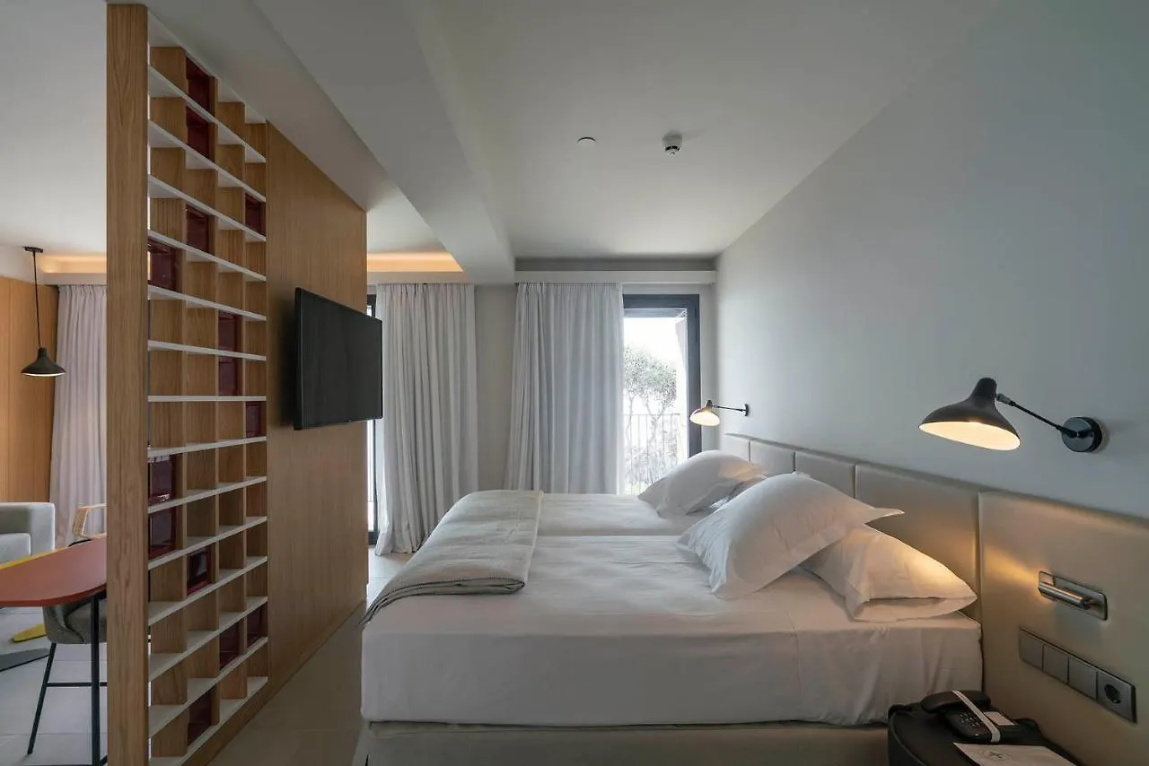 Hotel Parador De Aiguablava Fornells